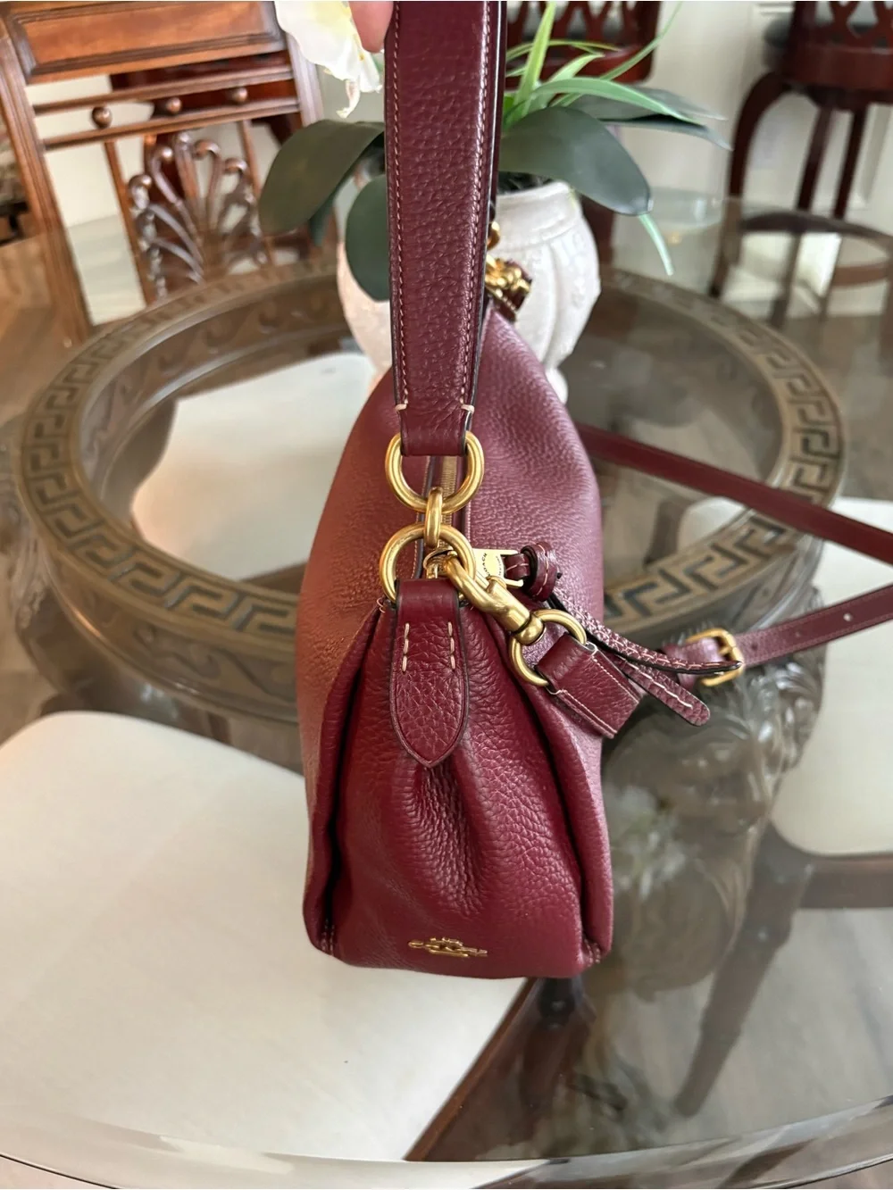 ♥️♥️COACH SHAY CONVERTIBLE SHOULDER/CROSSBODY BURGUNDY PEBBLED LEATHER BAG!♥️♥️ - Picture 3 of 10